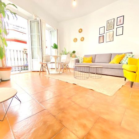 Comfortable Studio Old Town, Parking Optional Siviglia Esterno foto